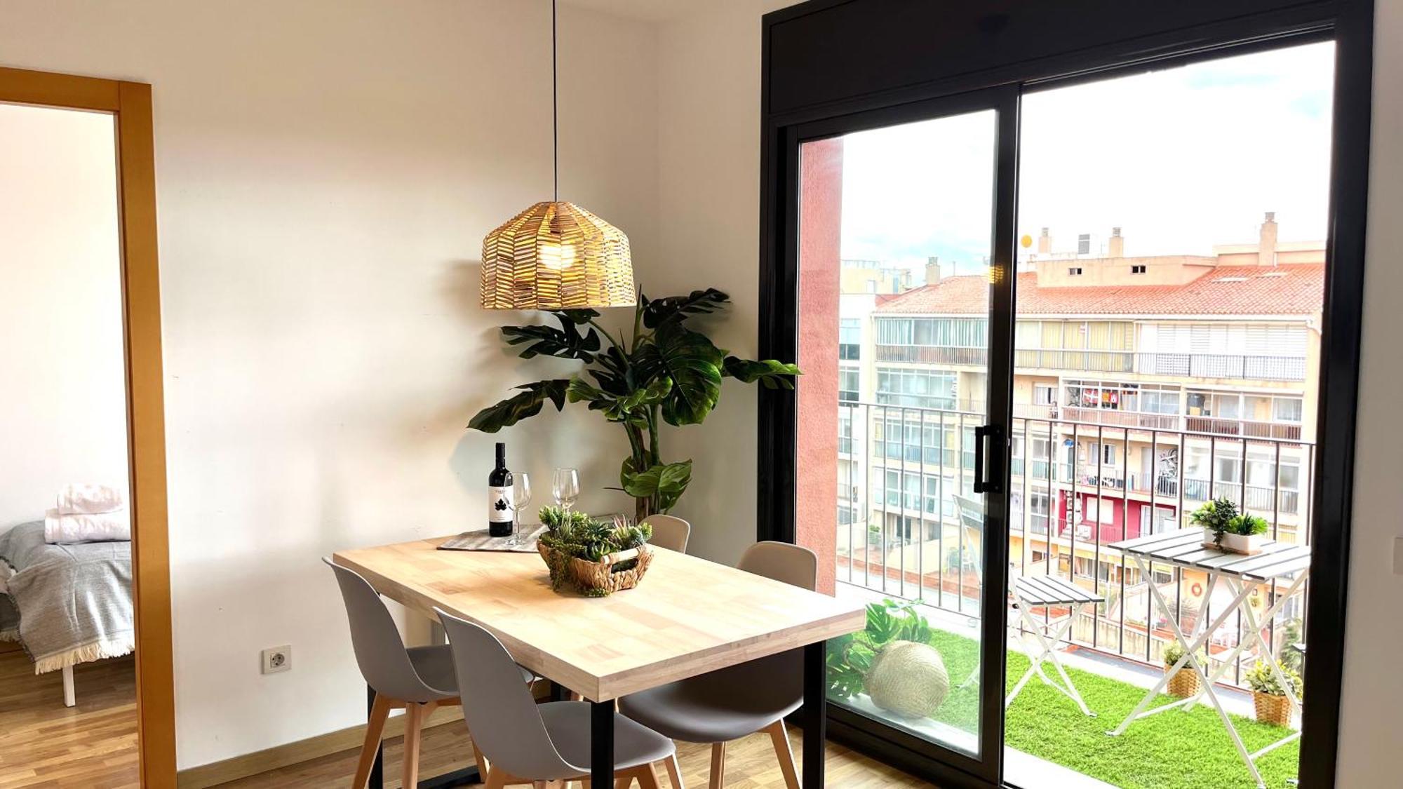 Apartamento Con Terraza By Prestigi Terrassa Exterior photo