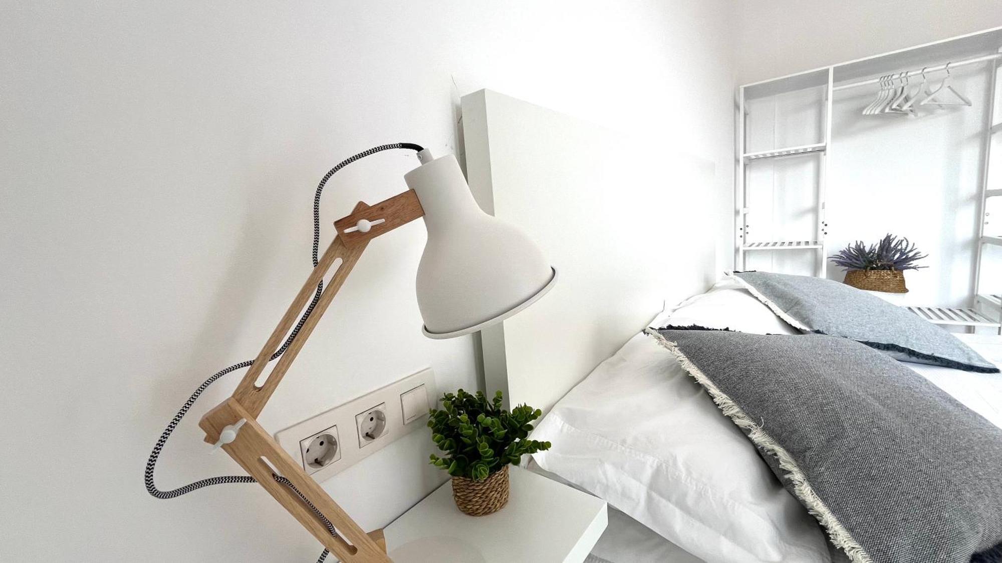Apartamento Con Terraza By Prestigi Terrassa Exterior photo