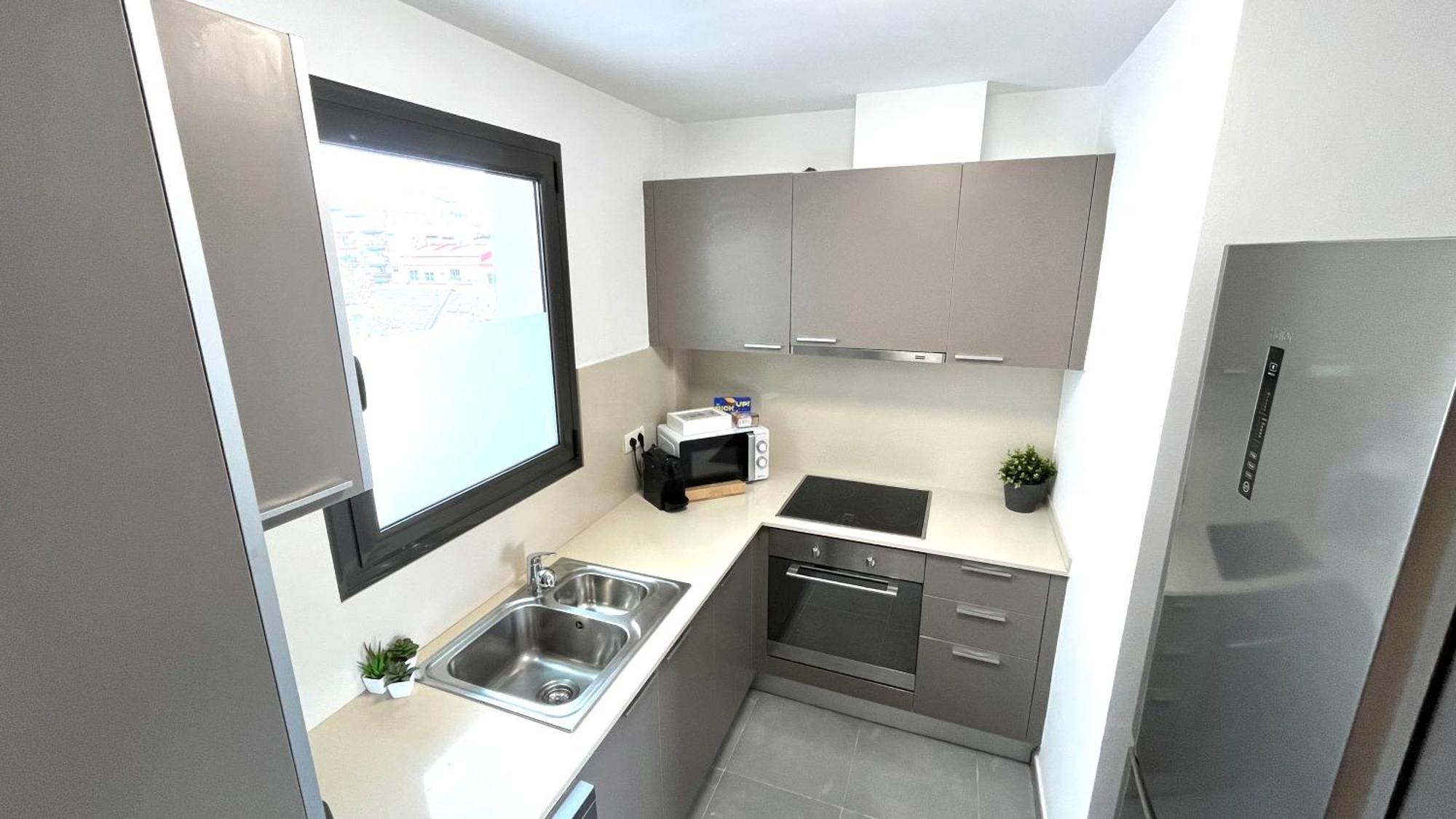 Apartamento Con Terraza By Prestigi Terrassa Exterior photo